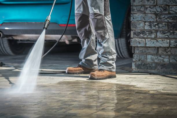 Best Sidewalk and Walkway Cleaning  in Mart, TX